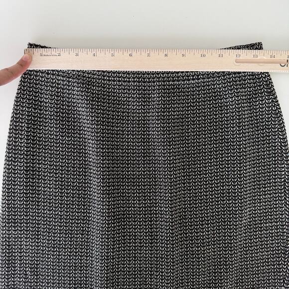 St John Skirt Jacket Suit 4 and 6 Brown Textured Knit Career Elegant Military - Picture 14 of 15